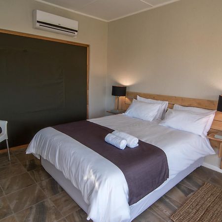 Vanrhynsdorp Letsatsi Lodge מראה חיצוני תמונה